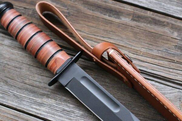 KA-BAR USMC Marine Combat Knife with Leather Sheath - Full Tang Outdoor Knife - Image 2