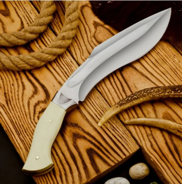 KUKRI KNIFE