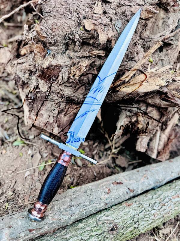 Custom Handmade D2 Tool Steel Stiletto Dagger Sword – Best Gift for Men, Wenge Wood Handle, Leather Sheath - Image 4